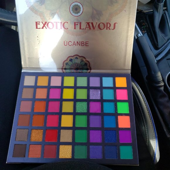 Neon Eyeshadow-48 Colors Makeup Palette -Shimmer High Pigmented - Rainbow Makeup - Picture 3 of 5